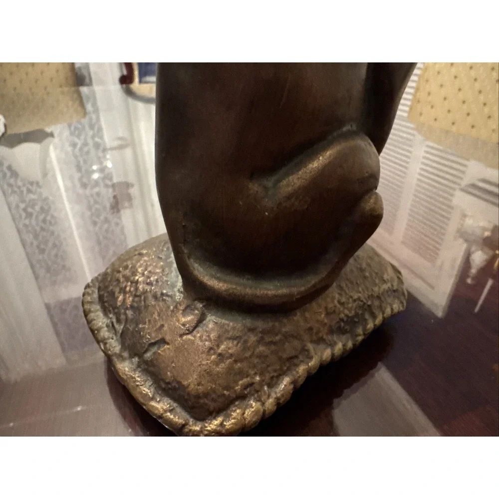 Vintage Bronze-Tone Cat Figurine 8